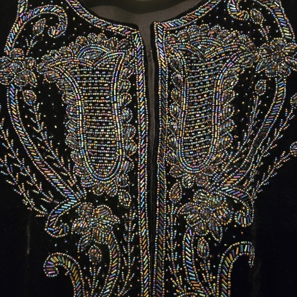 Tan Chho Vintage Velvet Beaded Jacket - Picture 3 of 11